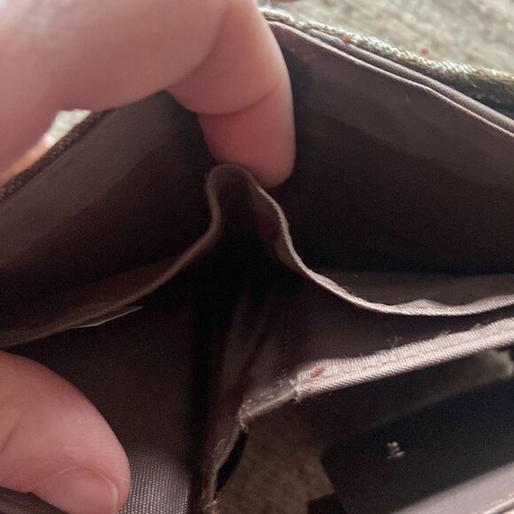 Signature C Unbranded Wallet - Picture 7 of 7